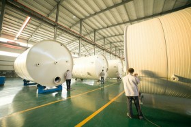 嘿嘿连载在线观看黄色